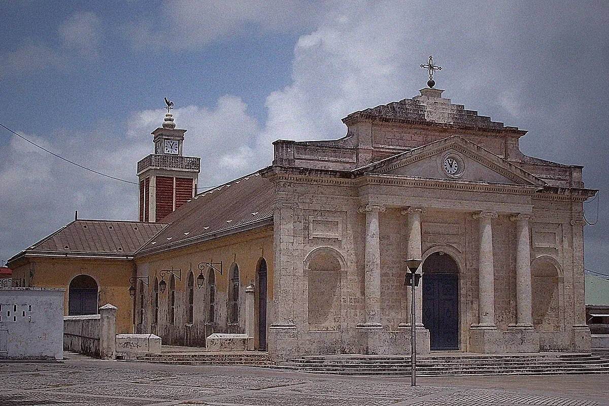 Le Moule — vue de la ville